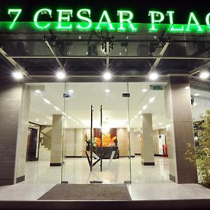 717 Cesar Place Hotel